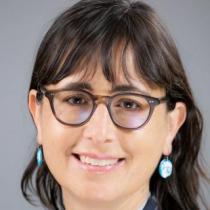 Maria Velez Headshot
