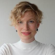 Dr.  Britte Van Tiem Headshot